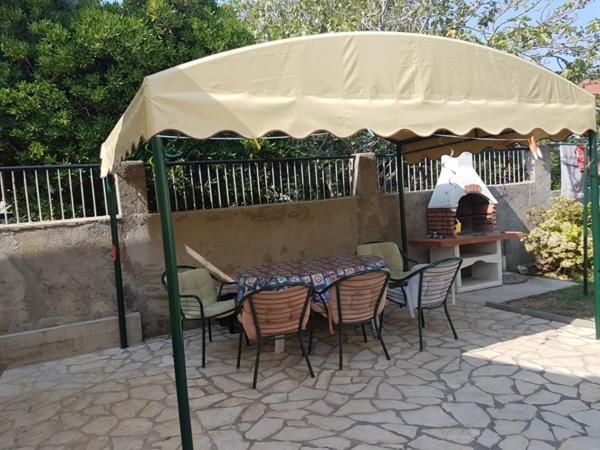 Ara-Mazic Apartment Baška Екстериор снимка